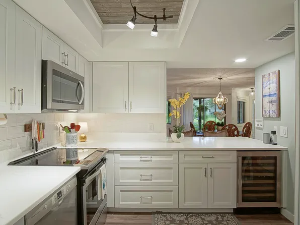 2050 Pine Creek #103, Vero Beach, FL 32966