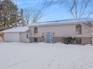 1521 Prairie Du Chien Rd, Iowa City, IA 52245