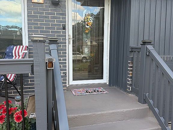 5th image of 2524 James Dr