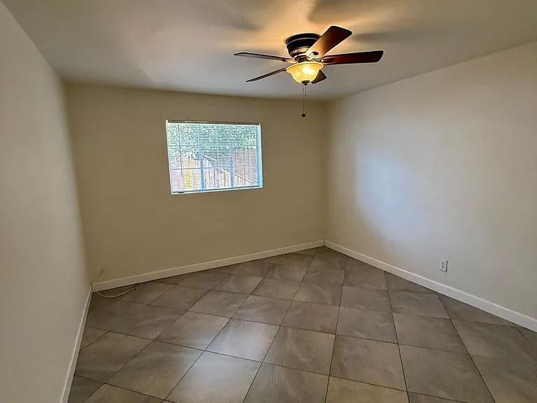 41 E Woodward Dr #FRONT — Photo 14