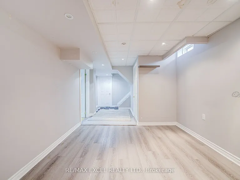 43 Beaumaris Cres — Photo 43