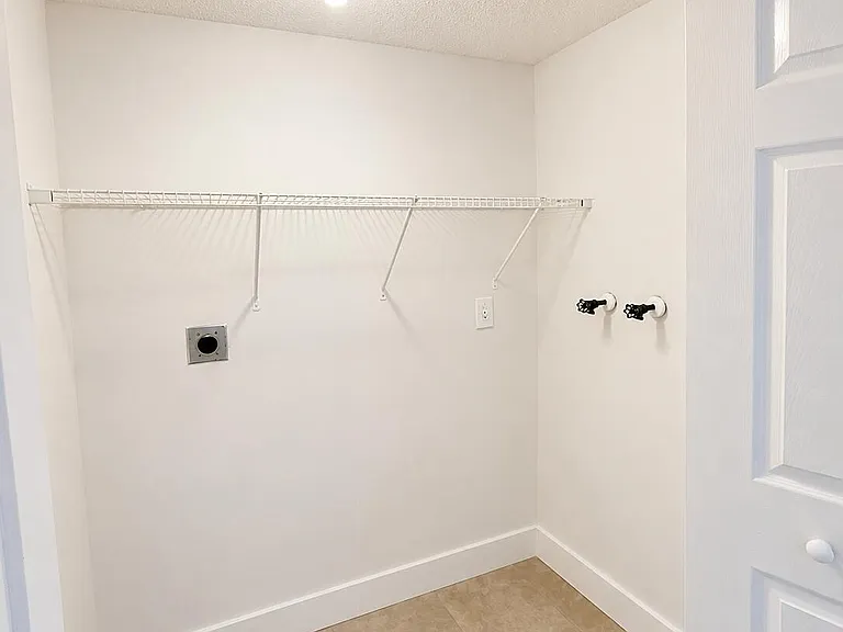 5728-5728 Blueberry Ct #38 — Photo 13