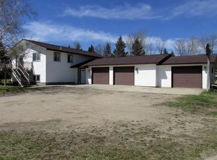 30560 Eagle Lake Dr, Frazee, MN 56544