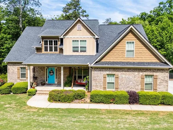 7660 Brookcrest Ct, Douglasville, GA 30135