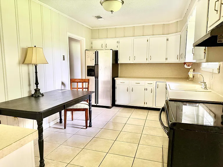 9384 S Riveroaks Dr — Photo 4
