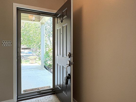 4th image of 5483 Lipizzan Ln