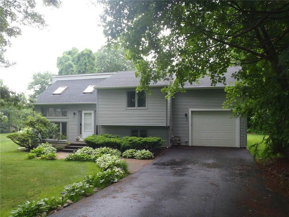 1st image of 74 Olney Arnold Rd