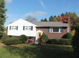 7 Barrett Rd, Lexington, MA 02421