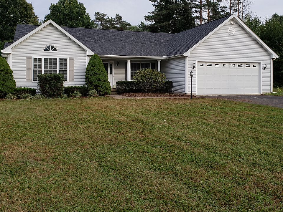1st image of 1 Glendale Dr