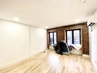 Rented by Bruma Realty LLC