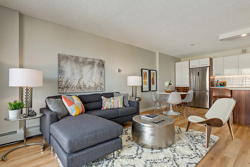 Premier Place — Photo 3