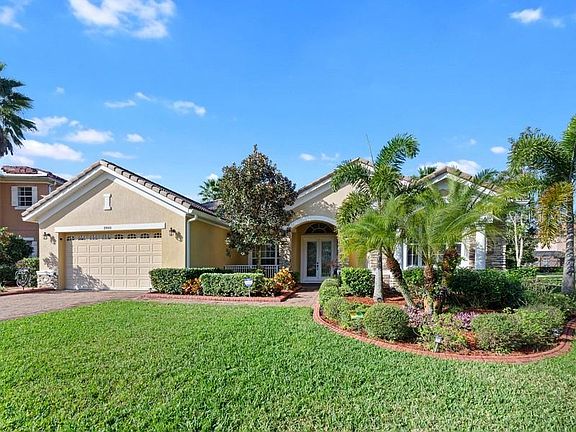 3rd image of 3900 Coastal Breeze Dr