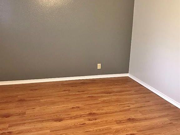 5th image of 5806 Emerald Forest Dr #B