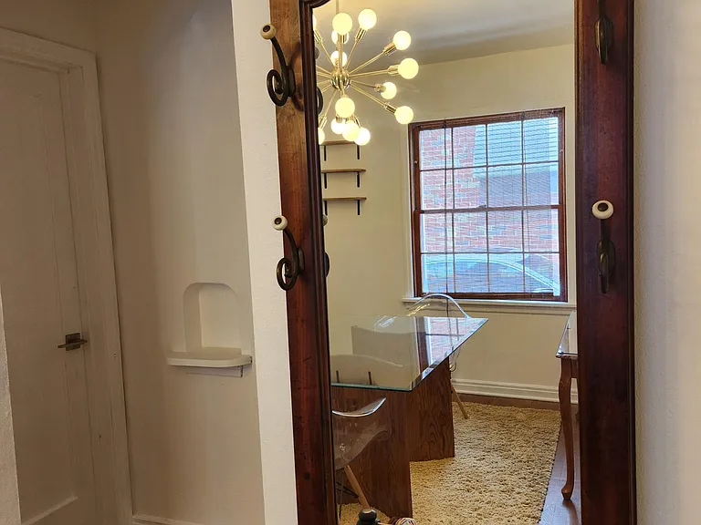 8400 Richard Ave — Photo 4