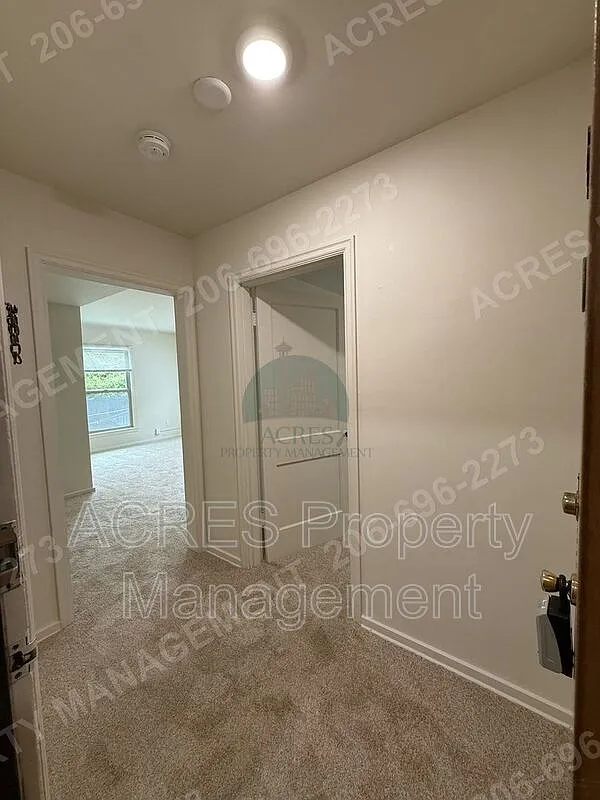 1 bed, 1.0 bath, 500 sqft, $1,495 — Photo 2