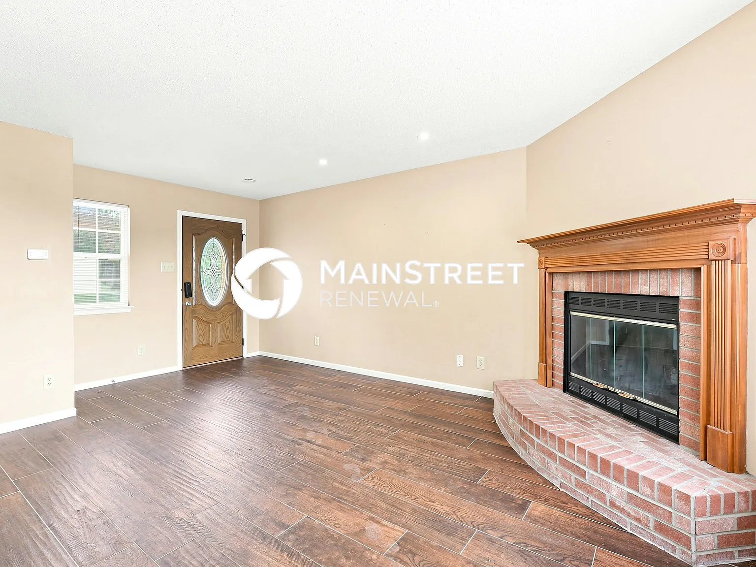 43 Frostwood Ln — Photo 2