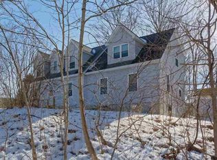 179 N Schodack Rd, East Greenbush, NY 12061