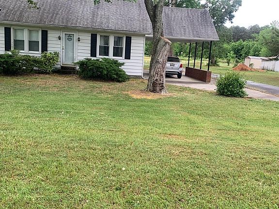 2nd image of 1007 Hudson Rd