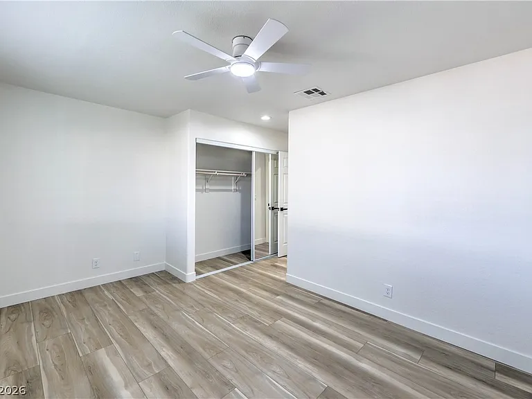 1800 Edmond St #122 — Photo 16