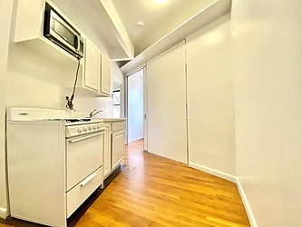 Rented by Union Square Property Management