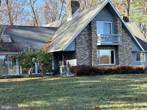 1165 Myerstown Rd, Gardners, PA 17324