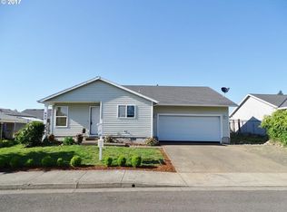 625 Prince Ct, Molalla, OR 97038