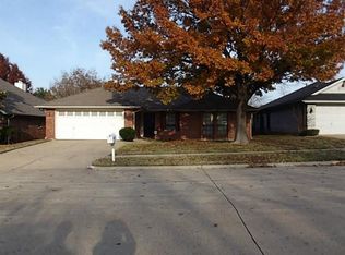 6609 Running Creek Dr, Arlington, TX 76001