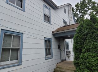 105 W Main St FLOOR 2, Leola, PA