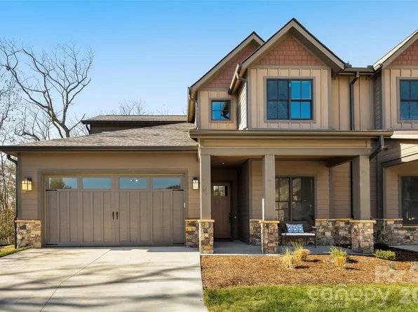 105 Chimney Chase Trl, Hendersonville, NC 28739