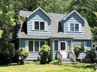 596 Elm St, Monroe, CT 06468