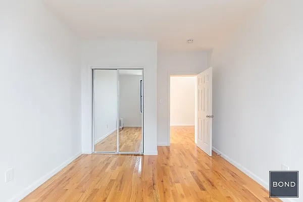 Rented by Bond New York | media 15