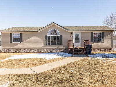 3837 Chandler Ln, Bismarck, ND, 58503
