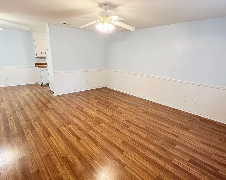 104 Stephen Ct — Photo 7