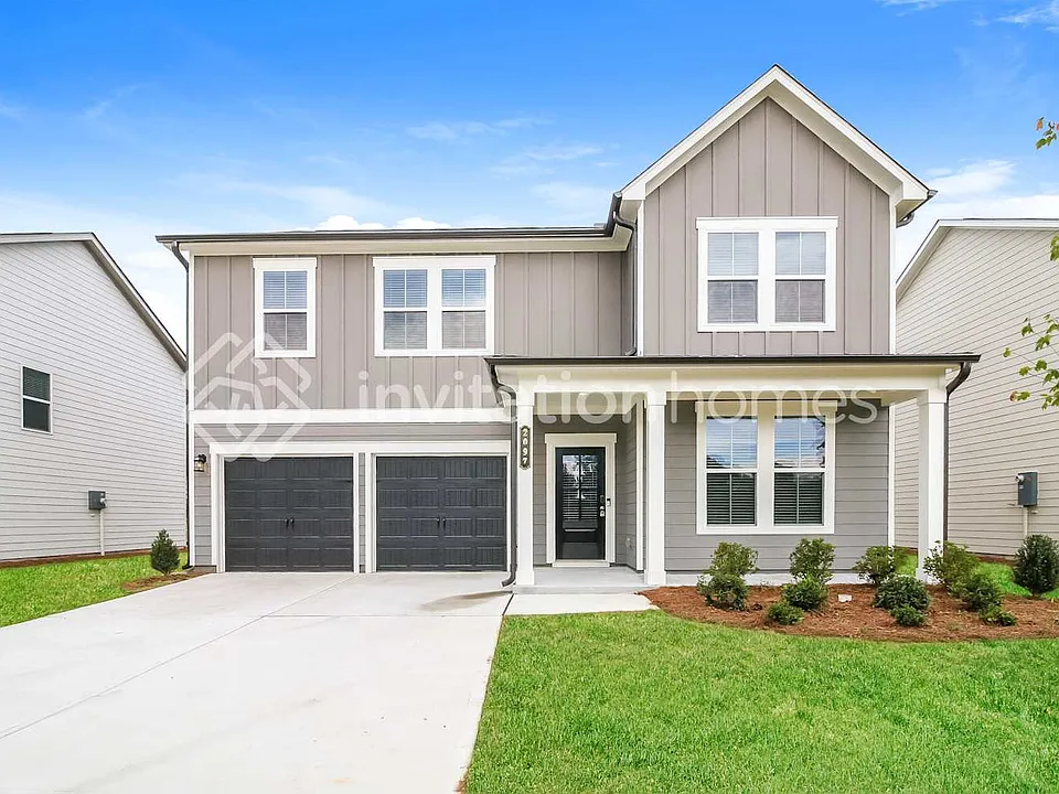2097 Boxwood Cir SE