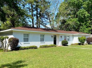 116 Avalon St, Brewton, AL 36426