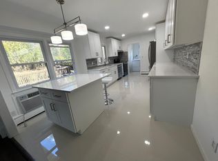 (Undisclosed Address), East Setauket, NY 11733