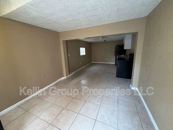 3rd image of 2917 Sanchez St APT B