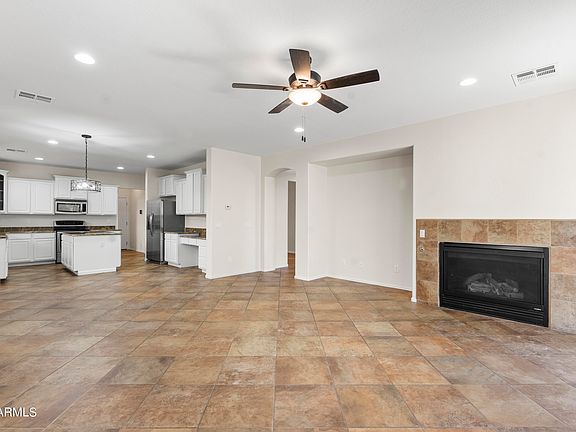 4th image of 14511 W DESERT HILLS Drive