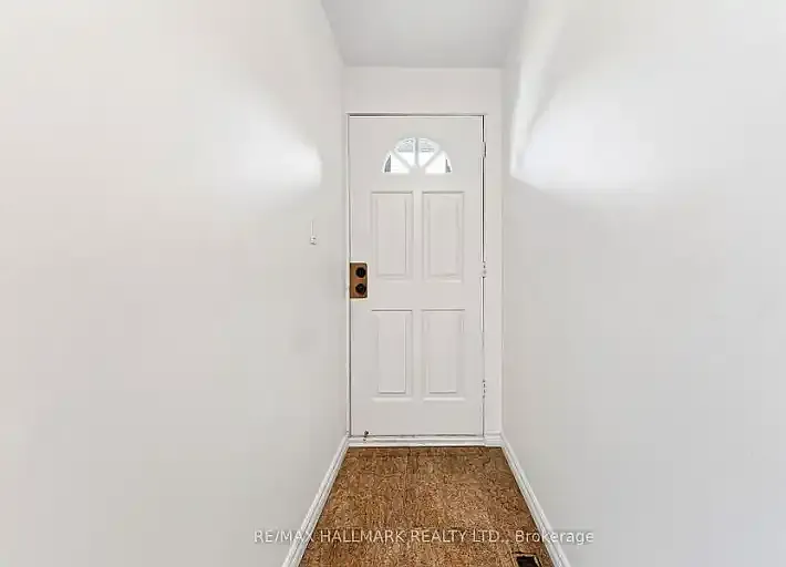 402 Kingston Rd #1A — Photo 5