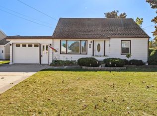 534 Washington St, Mishicot, WI 54228