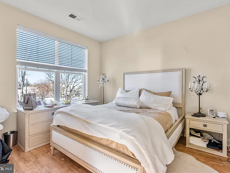 63 E Main St #309 — Photo 10