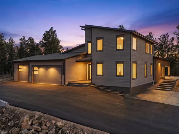 11829 Valley View Cir, Spearfish, SD 57783