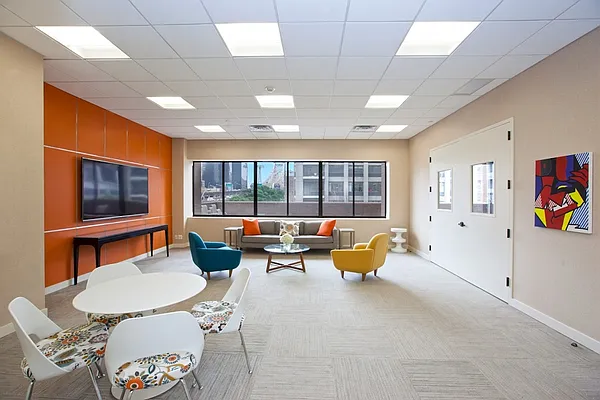 Rented by Olnick Organization | media 9