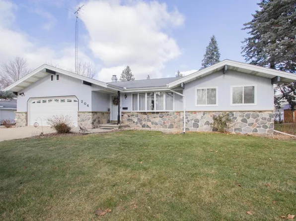 204 East Leonard STREET, Watertown, WI 53098