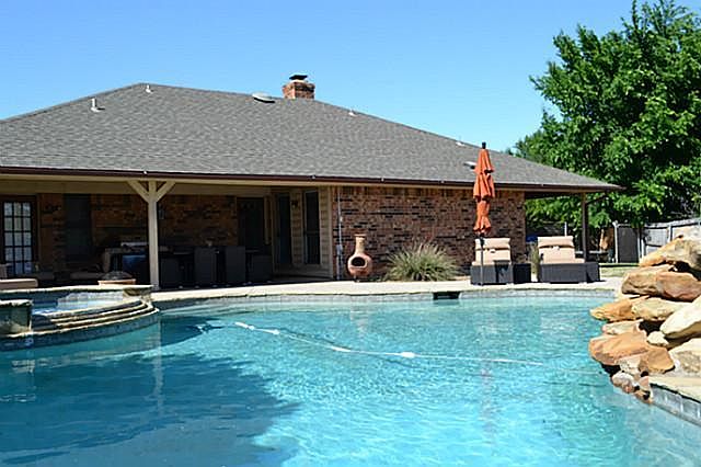 1st image of 303 Dove Creek Trl