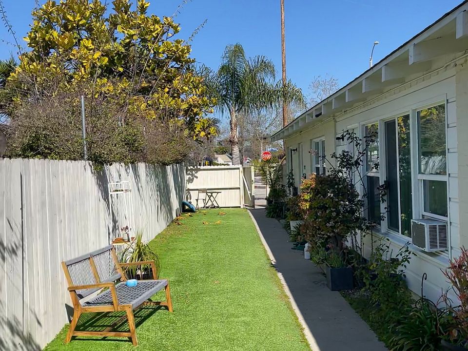 1st image of 1712 Washington Way #3/4