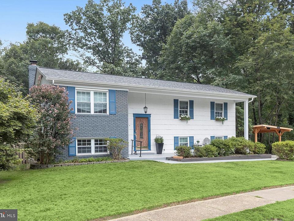 1st image of 1309 Hawkins Ln