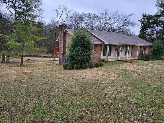 2nd image of 705 Emily Dr
