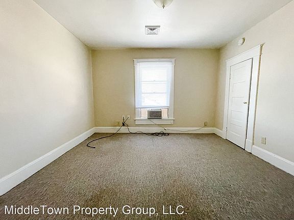 5th image of 940 S 15th St #10741174