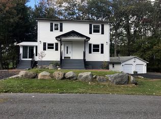 26 Emerson Rd, East Stroudsburg, PA 18301